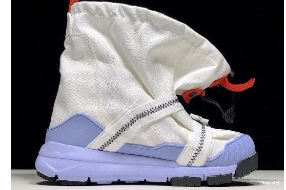 Yard Sachs' AH7767-101 - Mars Overshoe Nike 'Tom 1002